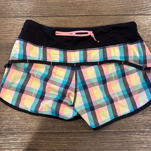 Lululemon ❤️ - Picture 2 of 4